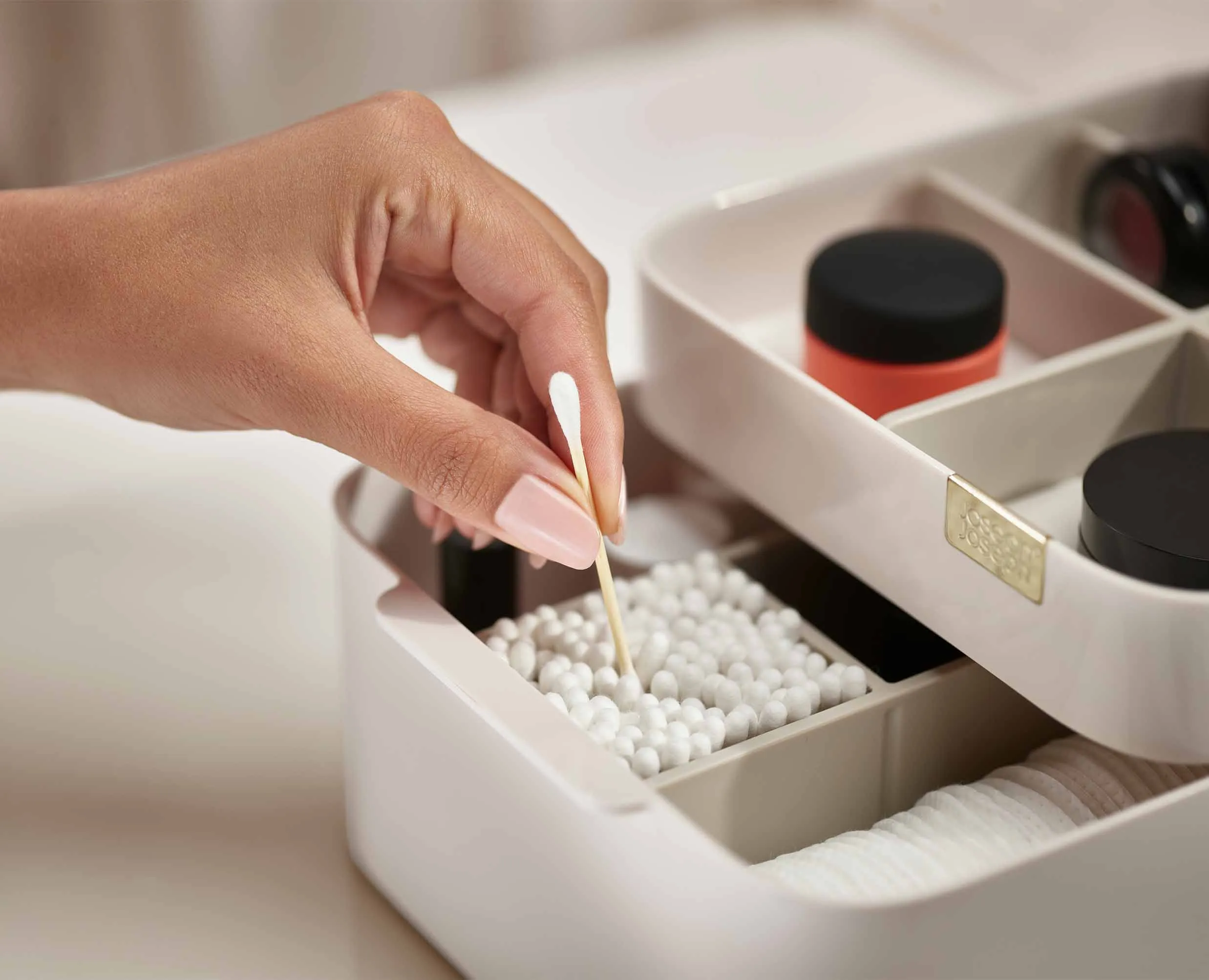 Viva Cosmetic Organiser with Drawer